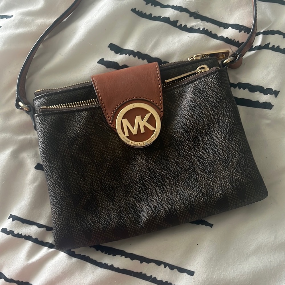 Michael Kors crossbody bag